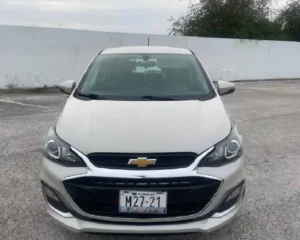 Chevrolet Spark (Beige)